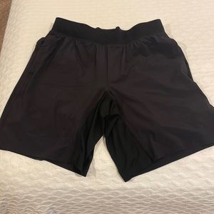 Brand new Lululemon Men’s Black Shorts size XL